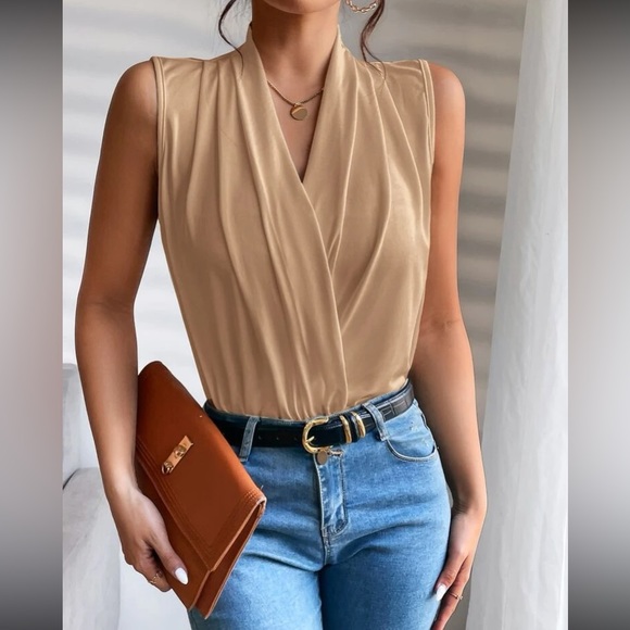 Luxe camel surplice neck wrap top - Picture 2 of 16